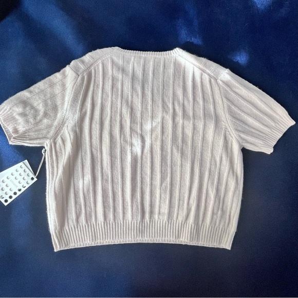 Khaite Esmerelda Magnolia Short Sleeve Cashmere Sweater NWT - Picture 5 of 9